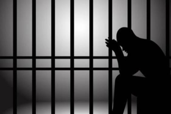 السجن 5 سنوات لعامل بتهمة تهديد فتاة فى سوهاج