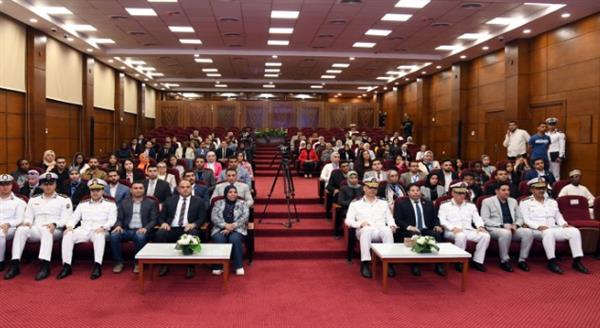 الداخلية تستقبل المشاركين في برنامج القمة العالمية للقيادات الشبابية الإعلامية