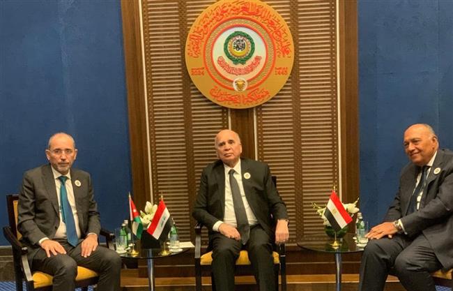وزراء خارجية مصر والأردن والعراق يجتمعون في إطار آلية التعاون الثلاثي بالبحرين