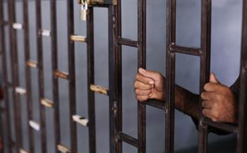   ترحيل هارب من 160 سنة سجن لمصلحة الحماية المجتمعية لاتخاذ الإجراءات القانونية