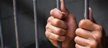   السجن عامين للمتهم بابتزاز فتاة عبر "واتساب"