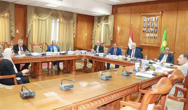 اللجنة العليا لاختيار مديري العموم بـ جامعة المنوفية تختتم أعمالها اليوم