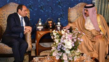   الرئيس السيسي يلتقي عاهل البحرين على هامش أعمال الدورة الـ33 للقمة العربية