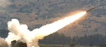   إطلاق عشرات الصواريخ من الجنوب اللبناني باتجاه مواقع عسكرية إسرائيلية بالجولان 