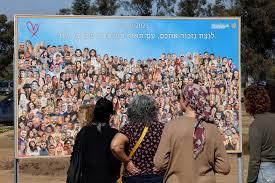   الجيش الإسرائيلي يؤكد مقتل رهينتين تايلانديين واحتجاز جثتيهما في غزة