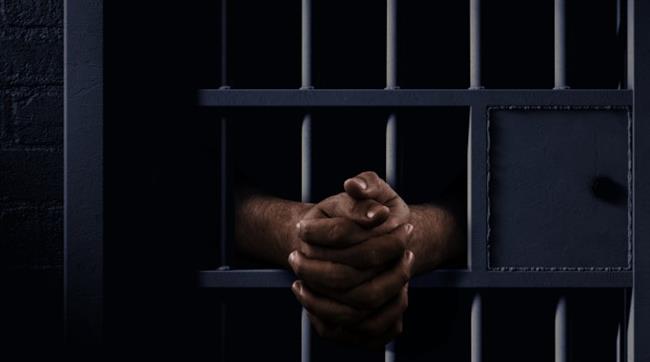 التحقيقات تكشف تفاصيل اتهام عاطل بانتحال صفة موظف حكومى