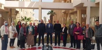 وزيرة البيئة: بعثة البنك الدولى تواصل مناقشة نتائج إدارة مخلفات الرعاية الصحية