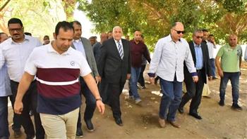   محافظ أسيوط ومساعد وزير الصحة يتفقدان موقع إنشاء مستشفى القوصية الجديد