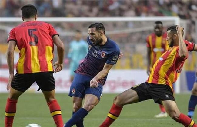  تعليق ناري من فرج عامر على مواجهة الأهلي والترجي