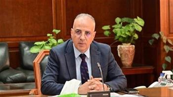   وزير الري: نستهدف استصلاح 800 ألف فدان بالصحراء الغربية