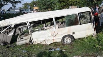   مصرع وإصابة 22 شخصا جراء حادث تحطم حافلة في باكستان