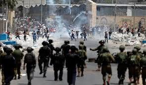 إصابة فلسطينيين بالاختناق خلال مواجهات مع الاحتلال في بلدات بالضفة الغربية