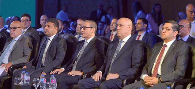 وزير الإسكان: مصر سوق واعدة للاستثمار العقاري