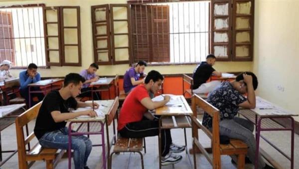 الامتحانات علي الأبواب..  طوارئ في البيوت المصرية بسبب الثانوية العامة