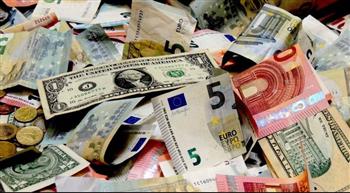   ارتفاع اليورو و الاسترليني واستقرار الدولار مقابل الجنيه المصري