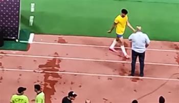 الدوري المصري .. عقوبة مالية على محمد نصر بعد الطرد أمام الأهلي
