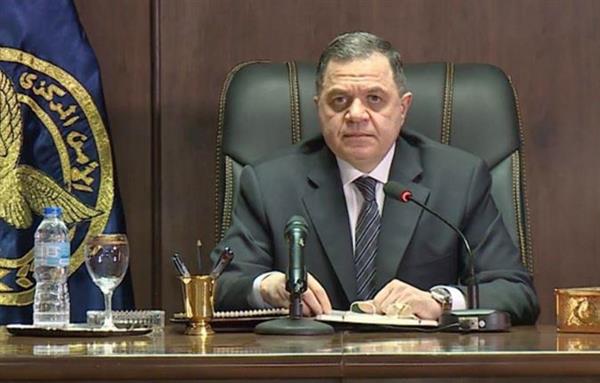 وزير الداخلية يبعث برقية تهنئة لقداسة البابا تواضروس..بمناسبة الاحتفال بعيد القيامة