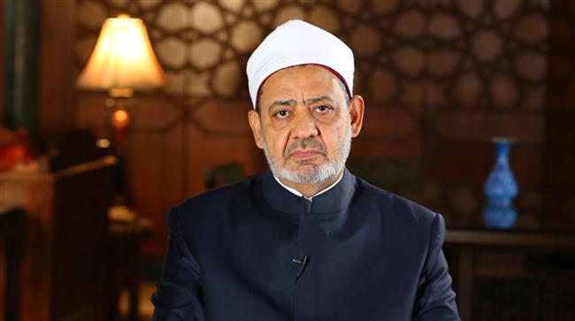 شيخ الأزهر: أدعو الله أن يحيط الرئيس الإيراني ومرافقيه بحفظه وعنايته