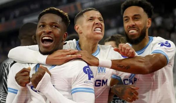 الدوري الفرنسي .. هجوم مسلح على لاعبا مارسيليا عقب مباراة لوهافر