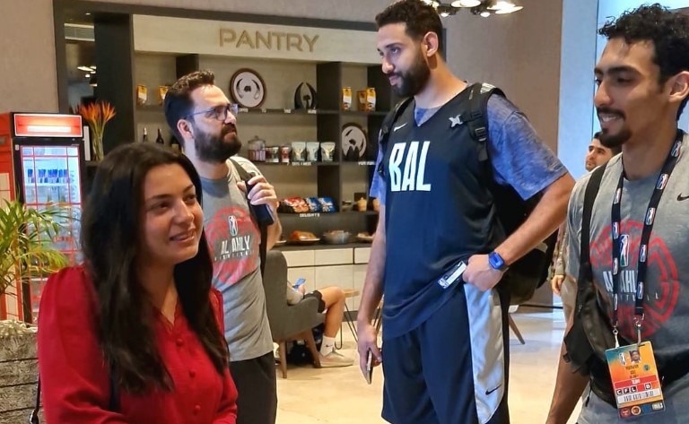 القنصل المصري في رواندا تطمئن على بعثة رجال سلة الأهلي