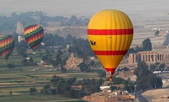 1200 سائح على متن 42 رحلة بالون طائر فوق الآثار والمعابد بسماء الأقصر