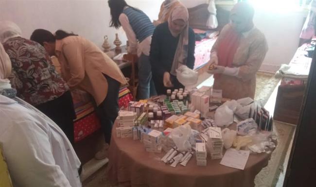 رئيس جامعة قناة السويس يُتابع أعمال القافلة الطبية التي توجهت إلى دار الرحمة