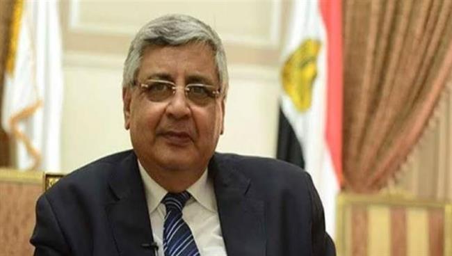 عوض تاج الدين: إنشاء مصنع بشراكة مصرية أسبانية لإنتاج جميع مشتقات البلازما في مصر