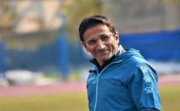 أحمد سامى يستقر على ٢٠ لاعب لموقعه فاركو  