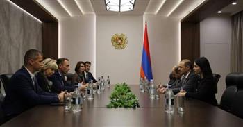   محادثات رفيعة المستوى بين أرمينيا وأمريكا حول ملف تطبيع العلاقات بين باكو ويريفان