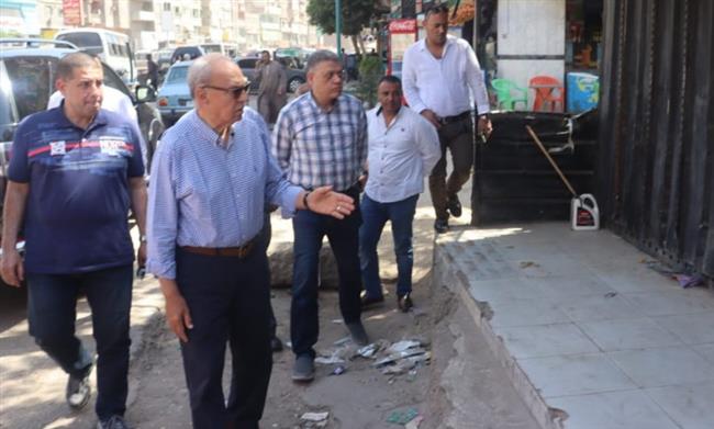 وجه بتكثيف الورديات.. محافظ القليوبية يتفقد أعمال النظافة في الخصوص وشبرا الخيمة 