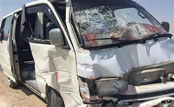   مصرع شخص وإصابة آخرين إثر اصطدام ميكروباص برصيف طريق الفيوم الصحراوي