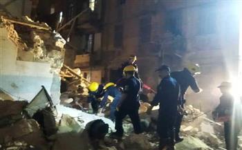 مصرع شخصين في انهيار عقار قديم وسط الإسكندرية