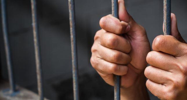 المشدد 5 سنوات لعامل قتل شخصا لفرض سيطرته والحصول على أمواله بالخصوص