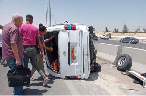 مصرع سيدة وإصابة 13 بحادث انقلاب ميكروباص بترعة فى الدقهلية