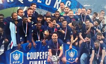   باريس سان جيرمان يتوج بـ كأس فرنسا بعد الفوز على ليون