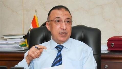 محافظ الإسكندرية يوجه بإزالة الإعلانات واللافتات المخالفة