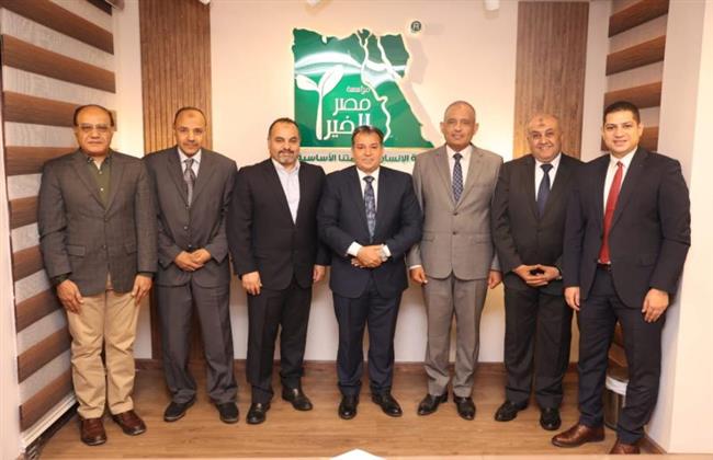 رئيس جامعة جنوب الوادي يلتقي الرئيس التنفيذي لـ مؤسسة مصر الخير