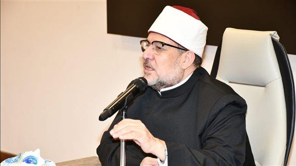 وزير الأوقاف للأئمة والواعظات المرافقين للحجاج: مهمتكم خدمة ضيوف الرحمن 