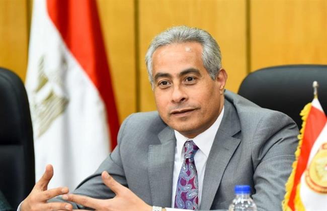 "الحوار الاجتماعي" يناقش مشروع قانون العمل.. ودراسة بشأن "تحديات سوق العمل"
