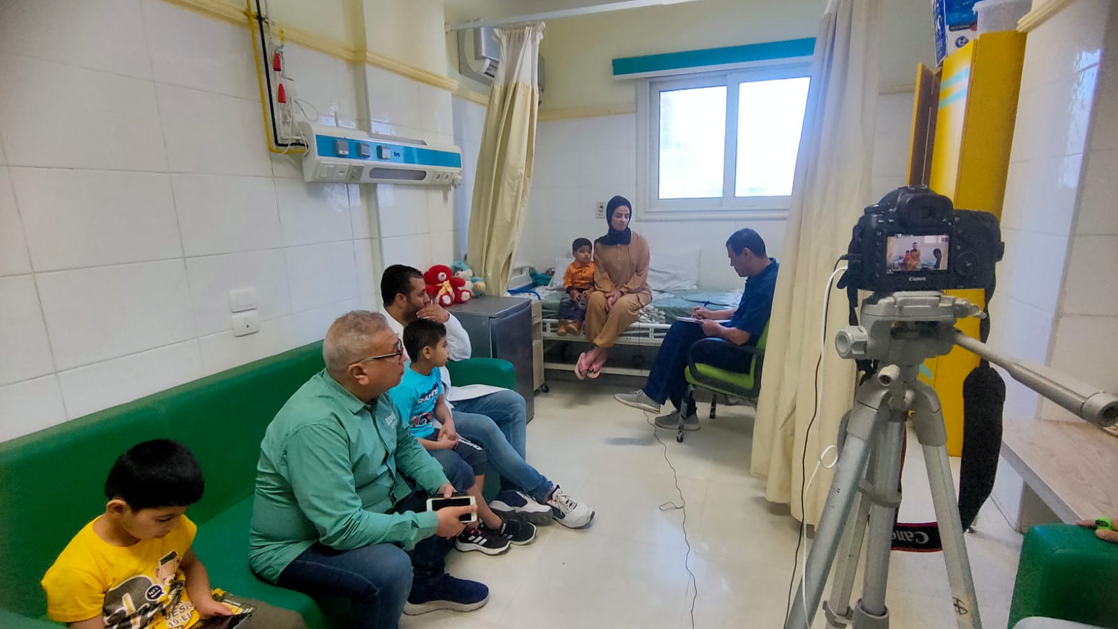 "البعثة المشتركة" تواصل جولاتها لتفقد الجرحى الفلسطينيين في مستشفيات محافظة دمياط