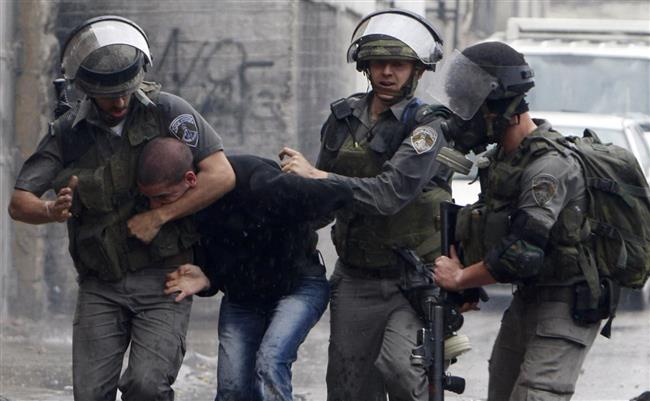إسرائيل تعتقل 22 فلسطينيًا من الضفة.. وارتفاع الحصيلة منذ طوفان الأقصى