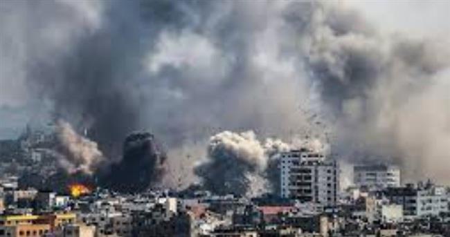 قصف إسرائيلي مكثف لمناطق متفرقة في غزة