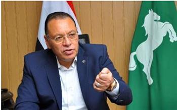 محافظ الشرقية يؤكد اهتمام الدولة بوضع الأطر التشريعية اللازمة للعمل البيئي في مصر
