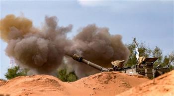 4 قذائف مدفعية إسرائيلية استهدفت خيام النازحين بـ رفح الفلسطينية