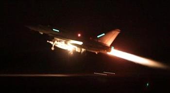   الحوثيون: طائرات أمريكية وبريطانية تستهدف محافظة الحديدة باليمن 