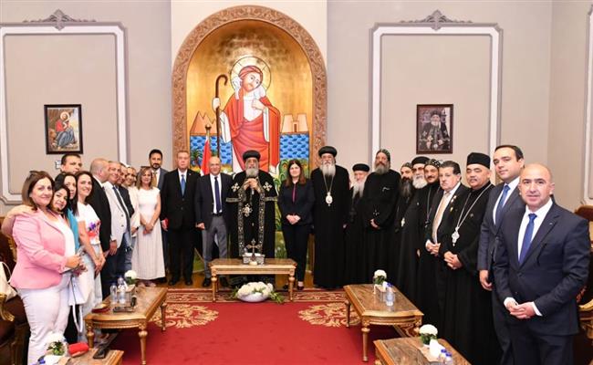 البابا تواضروس يستقبل وفد وزاري فلسطيني