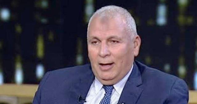 محافظ الوادي الجديد يصدر قرارا بتكليف عدد من القيادات التنفيذية