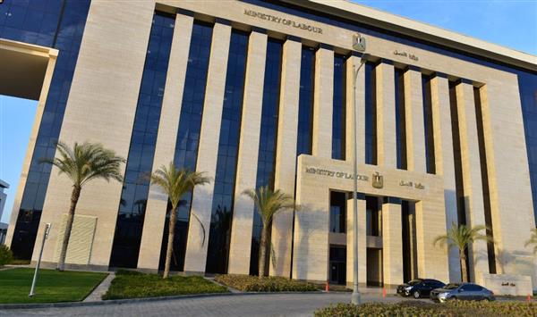 توفير فرص عمل للمصريين في الإمارات .. رابط التقديم من هنا