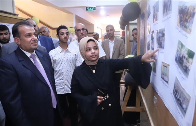 ​رئيس جامعة جوب الوادي يشهد حفل ختام الانشطة الطلابية بكلية الطب