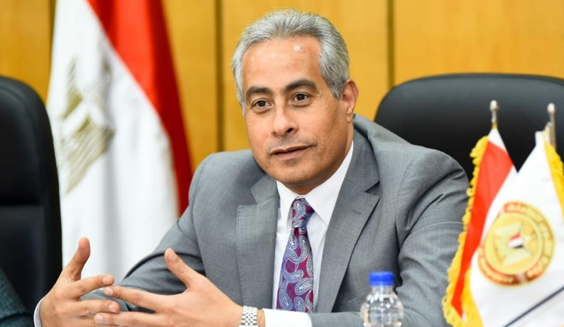 بالإنفو جراف .. "العمل" تنشر 8 تكليفات رئاسية للوزارة
